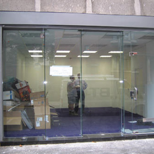 shop front door repair Suisun City
