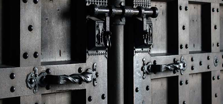 steel entry door repair in Suisun City